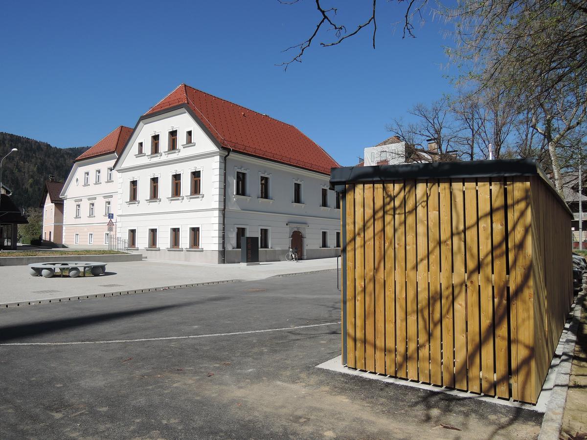 Hostel Bearlog Kocevje Luaran gambar