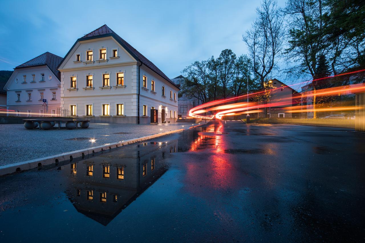 Hostel Bearlog Kocevje Luaran gambar