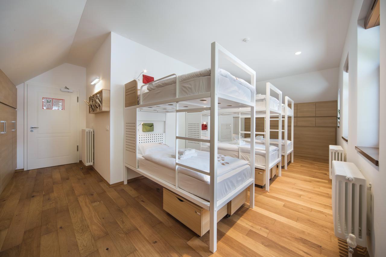 Hostel Bearlog Kocevje Luaran gambar